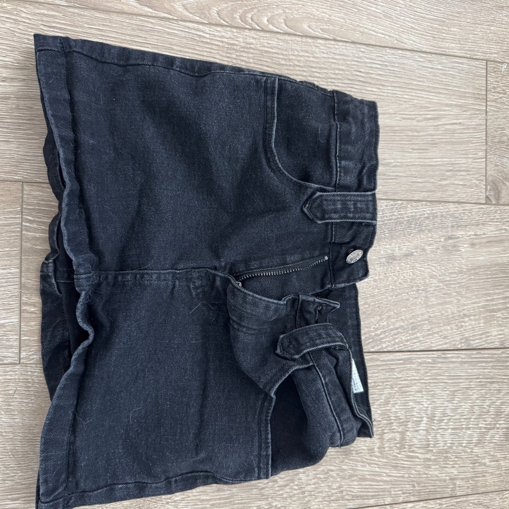 SHEIN Black Mini Skirt